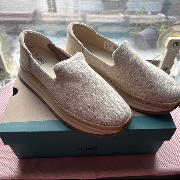 Toms Shoes - Toms Jocelyn Slip-On Espadrille in Cream